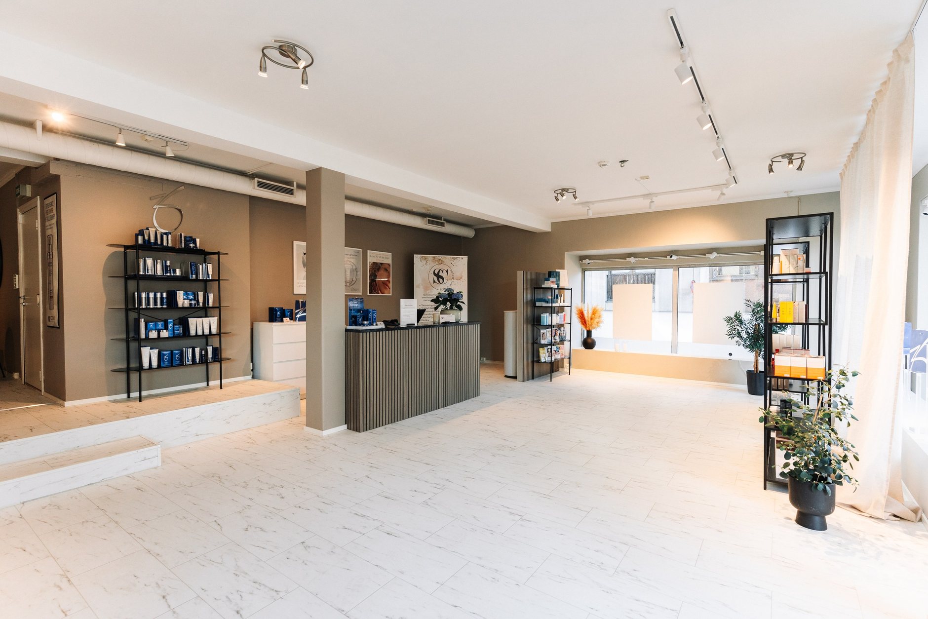 Lokalene til Skin Clinic Molde i Thon Senter Moldetorget